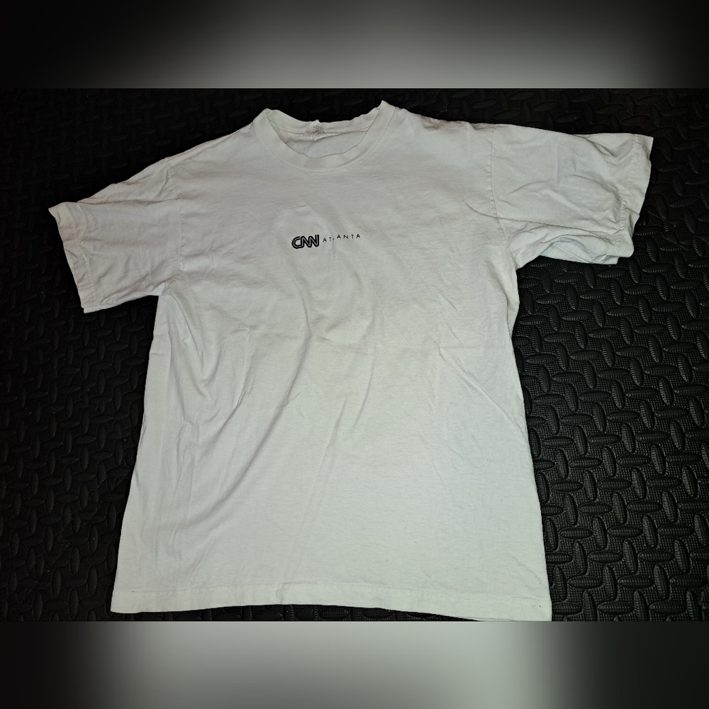 Vintage CNN Atlanta graphic tshirt